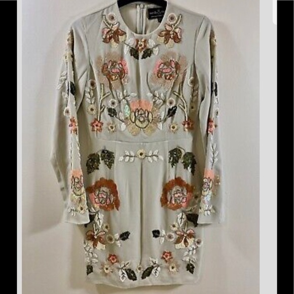 New va needle & thread dress 2 - Picture 10 of 12